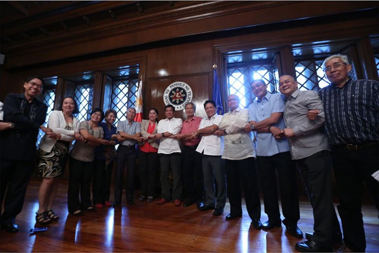 Holding peace talks in PH ‘recipe for destruction’: NDFP consultant