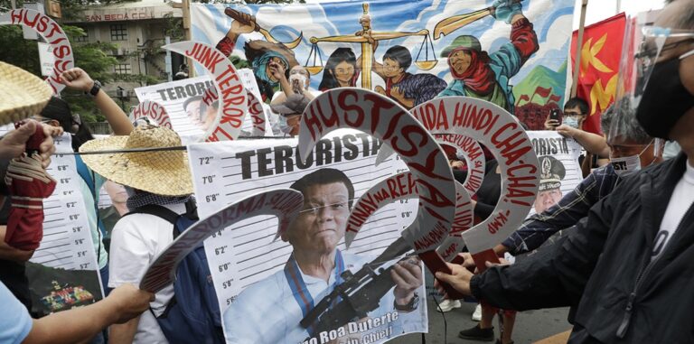 Communists in the Philippines warn President Duterte is sliding towards a fascist dictatorship